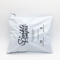 Sacs d'expédition en polyéthylène noir imperméables de haute qualité avec logo de marque personnalisé pour vêtements – Vente en gros