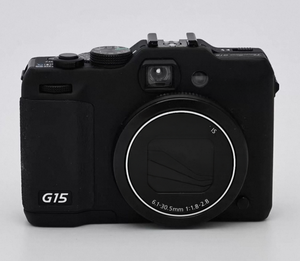 Appareil photo numérique compact G15 6.1-30.5mm f1.8-2.8 Légères rayures Utilisé - Product Image 1