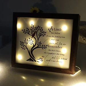 Regalo di grazia in legno Led Memorial Shadow Box 8x10 regali commemorativi per la famiglia e gli amici cornice per foto a Led per natale - Product Image 6