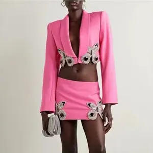 אופנה אופנה אופנה סגנון רחוב פרפר חרוז חרוזים קצר חליפה סט בלזר סקסי וחצאית שני חלקים לנשים