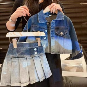 Bộ quần áo trẻ em bán buôn, áo cardigan cài khuy, chân váy xếp ly, bộ hai mảnh, trang phục trẻ em chất liệu denim, bộ quần áo trẻ em gái phong cách thường ngày - Product Image 4