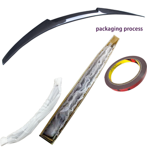 สปอยเลอร์หลังคาร์บอนไฟเบอร์ทรง M4 สำหรับรถ BMW ซีรีส์ 1 E82 คูเป้/ซีดาน ปี 2007-2013 - Product Image 6