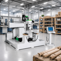 Centre d'usinage CNC 5 axes pour tenons et mortaises, machine de menuiserie pour bois massif, équipement de perçage, fraisage et découpe pour le traitement du mobilier
