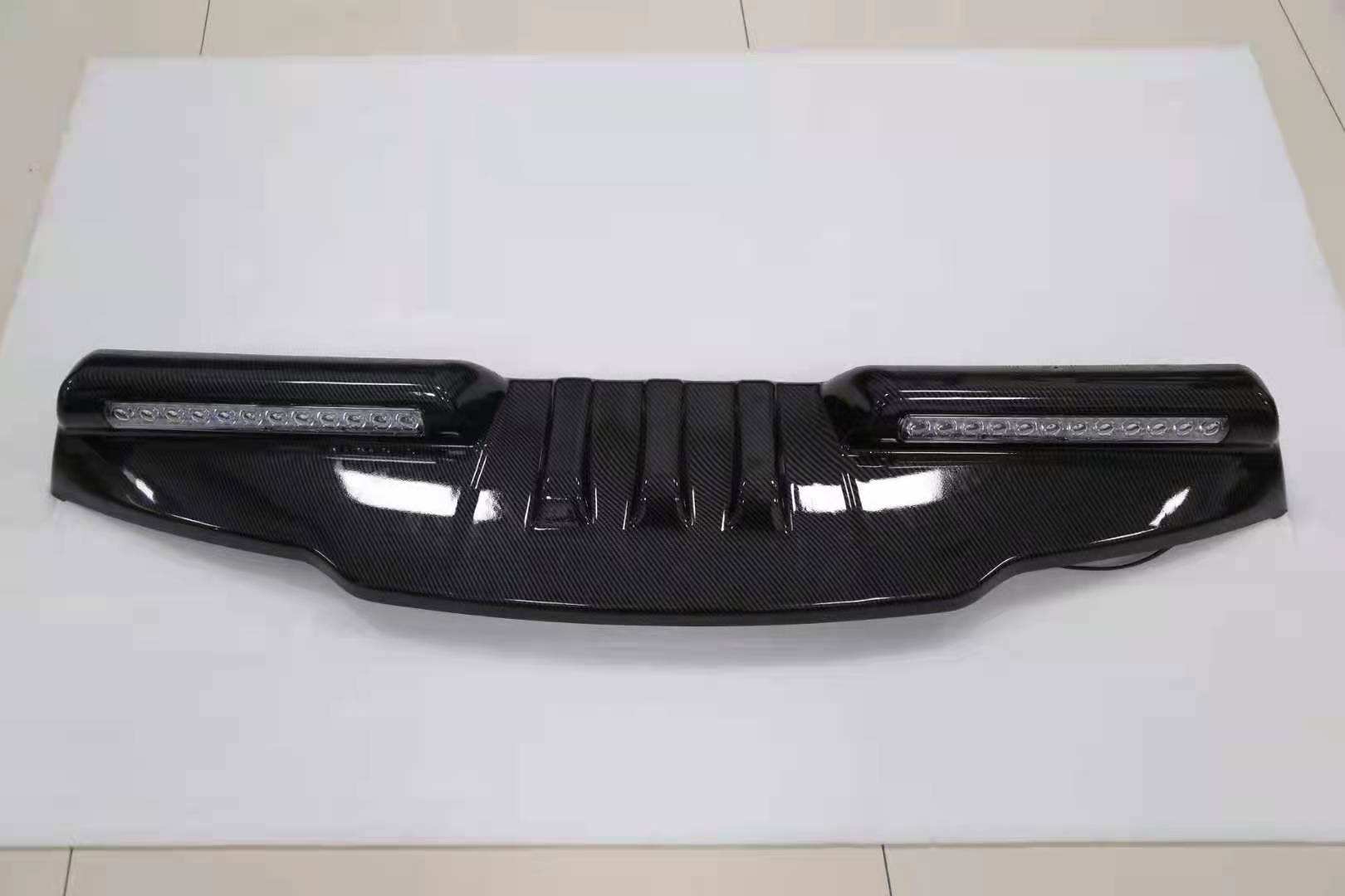 สีเหลือง