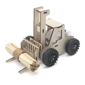Wooden Forklift <b>Diy</b> <b>Kit</b> Battery Operated Stem Education Toy For 4-6 Years Old Kids - Product Image 4