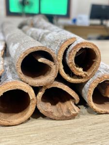 Écorce de cannelle crue du Vietnam forte-Sel parfumé et propre-Séchage-Conservé pour les épices et les herbes Utilisation de la transformation des aliments - Product Image 6