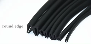 شكل U أسود مخصص انزلاق لوحة حافة النافذة المطاط Epdm سيليكون مقذوف ختم U-Strip - Product Image 2