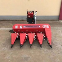 Une variété de spécifications de moissonneuses-batteuses, sélection multiple de machines de dessin technique, machine à couper le poivre