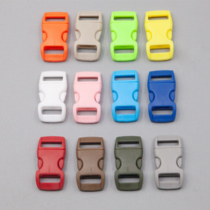 Hebilla de Plástico de 10mm Personalizada en Varios Colores para Bolsas, Correas de Mascotas y Accesorios de Mano, Duradera - Product Image 1