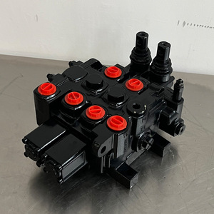 วาล์วควบคุมทิศทางไฮดรอลิกแบบหลายทาง Skbtfluid รุ่น P70CF 02 SE30 006B แบบแมนนวล วัสดุเหล็กหล่อ แรงดัน 25 บาร์ - Product Image 4
