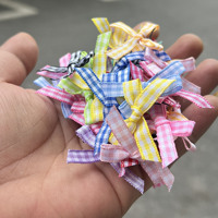 Petites broderies sans colle, idéales pour les pinces à cheveux DIY, les accessoires capillaires et les accessoires vestimentaires.