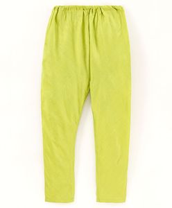 Conjunto de Kurta Verde, Pijama y Chaqueta Estampada de Ropa Tradicional Étnica para Niños Twisha (6 Meses - 8 Años) - Product Image 3