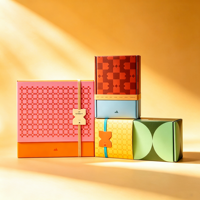 Boîte cadeau pliante en carton ondulé personnalisée, emballage d'expédition pour cadeaux de Noël, emballage écologique avec revêtement UV et gaufrage