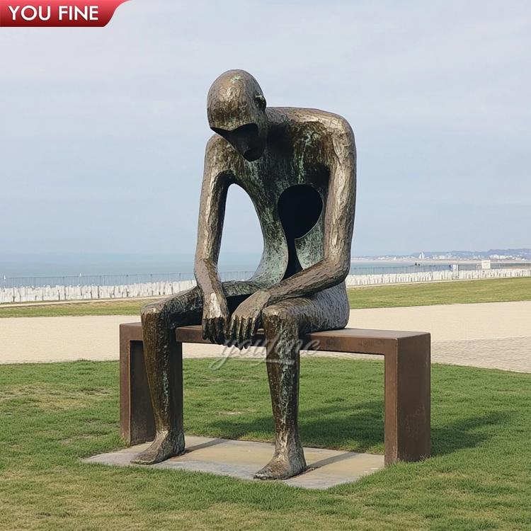 屋外公園庭園ブロンズ製中空男性座像彫刻| Alibaba.com