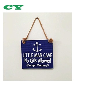 Ancla hecha a mano Little Man Cave No se permiten niñas Náutico colgante Letrero de madera para guardería - Product Image 2
