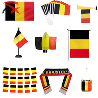 Ensemble d'accessoires du drapeau patriotique belge en polyester durable personnalisé, comprenant un drapeau noir, jaune et rouge, une écharpe et une guirlande, idéal pour un cadeau.
