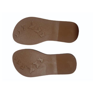 Semelle de chaussure pour femme Luna en PVC, antidérapante, résistante à l'eau, durable, offrant une adhérence stable, un soutien équilibré et des pas fluides - Product Image 1