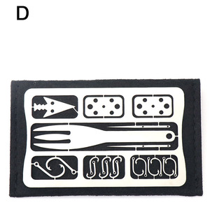 LXH-029 Multi-utensile Argento a Forma di Carta di Credito, 22 in 1, per Sopravvivenza, Pesca, Campeggio, Arrampicata, Caccia, Escursionismo, Kit EDC - Product Image 3
