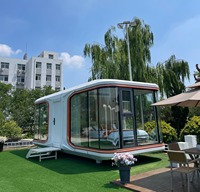 Offre Spéciale Tik Tok Maison Mobile Préfabriquée en Acier Étanche Vista sur Lac pour Airbnb, Maison Capsule Type Navire, Hôtels de Plage