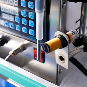 Pompe de remplissage magnétique compacte 2025 semi-automatique haute précision pour huiles essentielles, gouttes pour les yeux, boissons, eau en conserve - Product Image 3