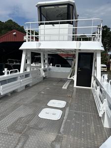 Bateau de Travail en Aluminium de 40 Pieds (12 m) avec Capacité de Chargement de 7 Tonnes, Ferry pour Passagers, Barge de Cargaison, Bateau de Débarquement à Vendre - Product Image 4