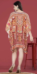 Robe longue caftan en viscose africaine pour femme, coupe ample, style tunique poncho kimono, aspect satiné soyeux, tenue bohème élégante pour les vacances - Product Image 3