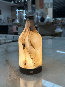 Lámpara de mesa con forma de botella de <span class=keywords><strong>vino</strong></span> SW STONE, lámpara de carga de mármol de alabastro español para sala de estar, restaurante, Bar, decoración creativa - Product Image 3