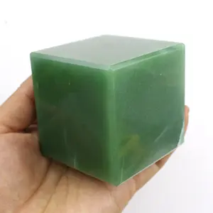 批发价格手工雕刻天然绿色金星石英空白立方体水晶块