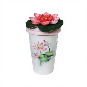 Vela Aromática con Aroma a Postre de <span class=keywords><strong>Sakura</strong></span> al por Mayor |   Cera de Soja Floral Rosa a Granel |   Regalos Personalizados y de Marca Privada para Minoristas - Product Image 3