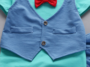 Vêtements pour bébés en gros, t-shirt décontracté pour garçon, gilet, pantalon en jean, ensembles de robes, costume 3 pièces - Product Image 3