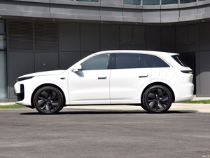 Nouveau véhicule à énergie nouvelle Li Auto L6 SUV 2025 : Vente Flash, Haute Qualité au Prix <span class=keywords><strong>le</strong></span> Plus Bas - Product Image 5