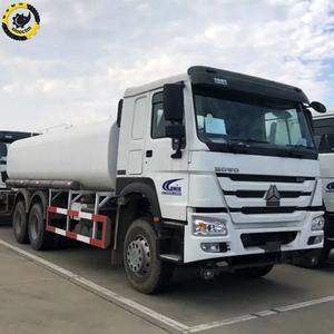 Camión Cisterna de Agua Sinotruk Howo de Bajo Precio, 336 hp, 6x4, 22000 Litros, 15-25cbm, con Motor Diésel - Product Image 2