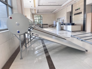 Calentador de Agua Solar de Panel Presurizado de 300L con Ahorro de Energía, Fuente Eléctrica Doméstica, Fabricado por las Mejores Empresas <span class=keywords><strong>Solares</strong></span> - Product Image 3