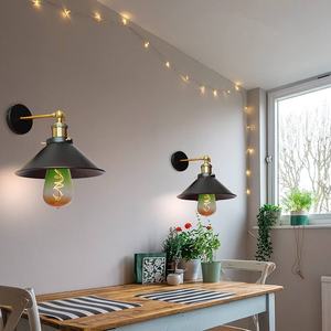 Lampe LED décorative E27 4W 1800K 216lm, couleur verte et orange, idéale pour créer une ambiance et des espaces chaleureux. - Product Image 2