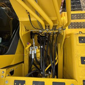 Excavadora Komatsu PC220 con Componentes Originales Disponibles en Stock, Maquinaria de Orugas Eficiente en Consumo de Combustible para Obras de Construcción en África - Product Image 5