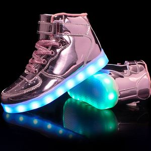 Chaussures de skateboard à éclairage LED pour filles et garçons baskets mode lampe de poche rose pour enfants chaussures de <span class=keywords><strong>basket</strong></span>-ball USB pour enfants - Product Image 2