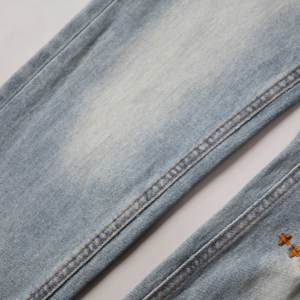 Nouveaux styles Jeans skinny déchirés pour hommes de marque personnalisée avec broderie d'<span class=keywords><strong>image</strong></span> Jeans skinny pour hommes - Product Image 3