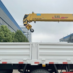 รถบรรทุก HOWO 4X2 พร้อมเครนบูมตรง 5 ตัน รถติดเครนพร้อมอุปกรณ์จับย้าย ขาย - Product Image 4