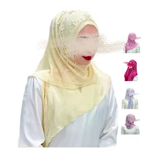 Groothandel Hoge Kwaliteit Premium Chiffon Geprint Geplooide Kwast Moslim Sjaal Instant Vrouwen Sierlijk Model Moslim Hijab