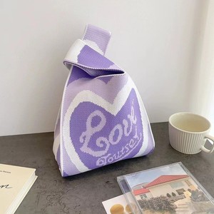 Großhandel Damen Umweltfreundliche Langlebige Herz-Modell Häkel-Polyester-Handtasche mit offenem Verschluss Lässige Tragetasche Tragbare Gestrickte Aufbewahrungstasche - Product Image 4