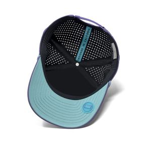 Casquette de golf OEM personnalisée en maille perforée avec logo, 5 panneaux, visière légèrement incurvée, snapback, patch en caoutchouc imperméable - Product Image 4