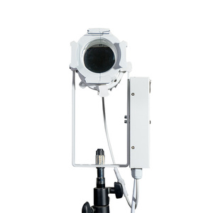 40W COB 2700K-6500K lentille fixe blanche accordable avec 19/26/36/50 degrés lentille fixe mini led leko light (version piste) - Product Image 4