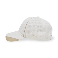 Casquette de baseball pour hommes personnalisée de haute qualité Panneau en caoutchouc Logo Performance Sport Papa Chapeau imperméable découpé au laser Trou perforé