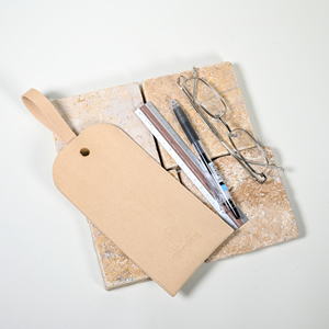 GLAMPKG Nouvelle Arrivée Pochette de Rangement Portable Multifonction en Microfibre avec Logo Personnalisé pour Stylos et Lunettes de Soleil - Product Image 4