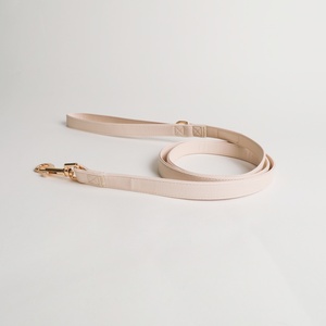 Maßgefertigtes Luxus-Lederhalsband für Hunde Verstellbares PU-Lederhalsband Geringe Mindestbestellmenge Individuelles Logo Haustierhalsband - Product Image 5