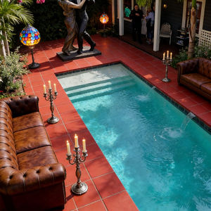 Piscina de fibra de vidrio de alta calidad con accesorios completos, perfecta para uso en patios traseros, familiar y comercial. - Product Image 5