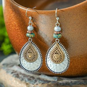 Boucles d'oreilles ethniques en alliage en forme de goutte d'eau, plaquées argent antique, bijoux de mode pour femmes - Product Image 1