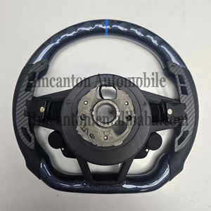 Nouveau produit phare : Volant en cuir perforé en fibre de carbone pour modèles Audi A3, A4, A4L, A5, A7L, A8, Q5, Q7, B9, A6, R8 - Product Image 3