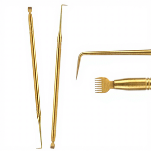 Herramienta Metálica para Lifting de Pestañas con Ranuras, Aislador de Pestañas con Acabado Dorado y Empaque, Producto de Tendencia - Product Image 1