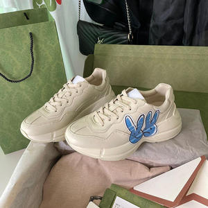 รองเท้าลำลองพิมพ์ลายสัตว์จากนักออกแบบชื่อดังรองเท้าผ้าใบ Rhyton หรูหราโลโก้ต้นฉบับ - Product Image 6